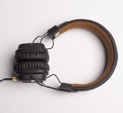 Headphone